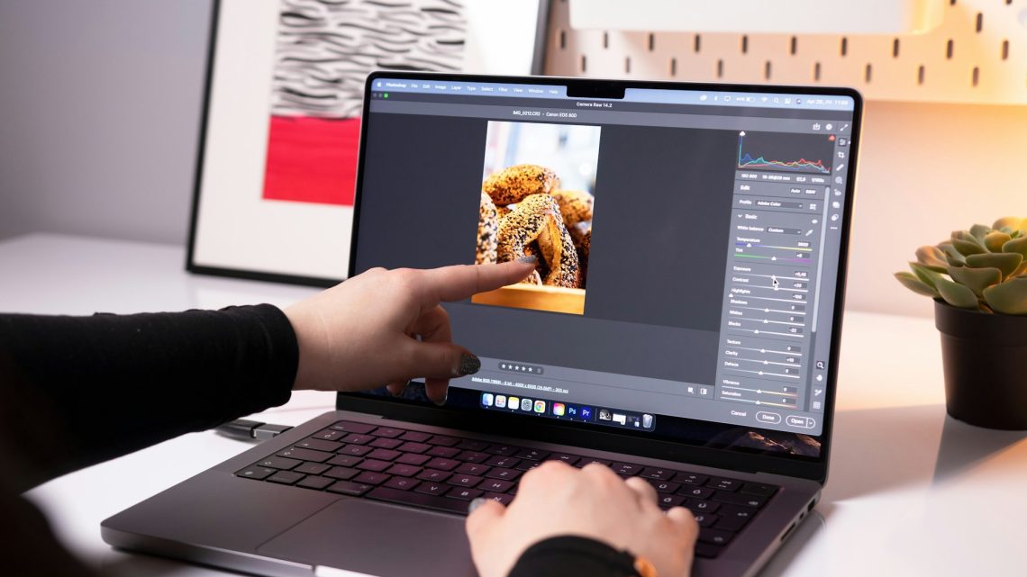 Inteligência Artificial Revoluciona Edição de Imagens: Conheça Ferramentas Populares e as Novas Apostas da Adobe Inteligência Artificial Revoluciona Edição de Imagens: Conheça Ferramentas Populares e as Novas Apostas da Adobe