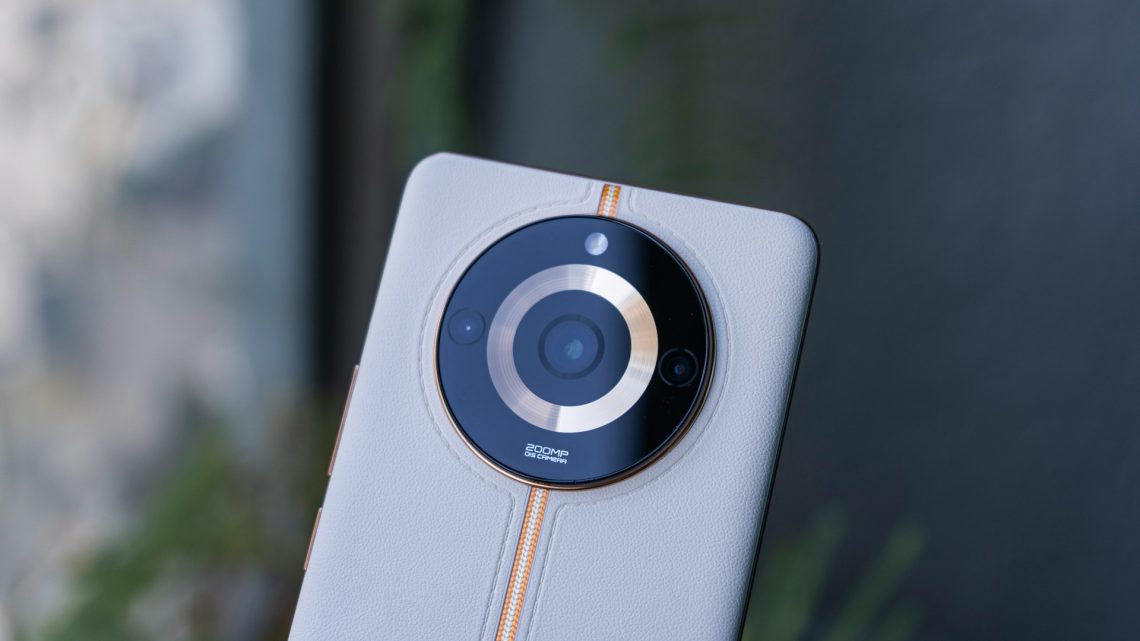 A Estratégia da Realme: Do Acesso Global com o C65 5G ao Desempenho Robusto do 16 Pro